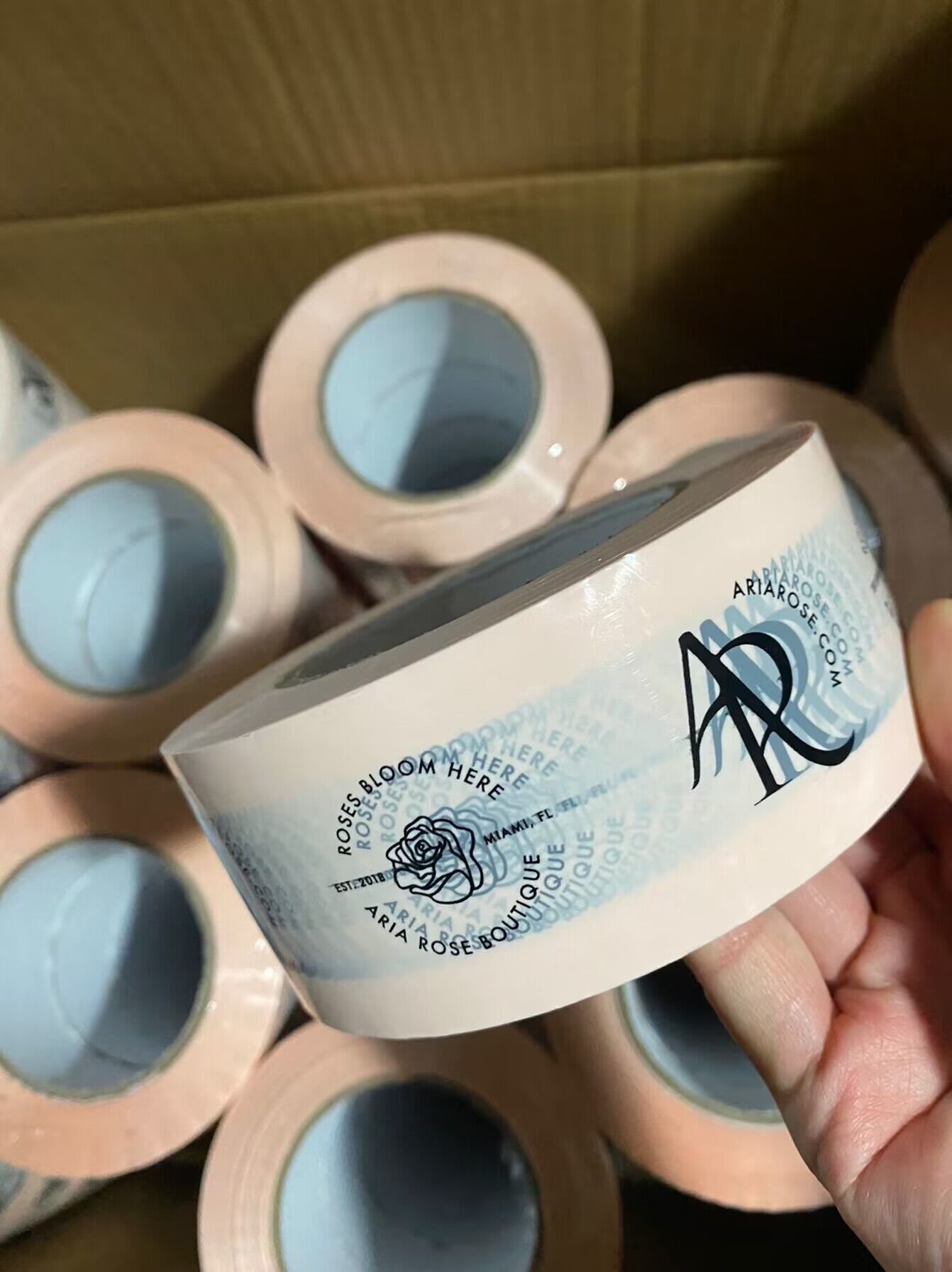 Vehicle traveling data recorder